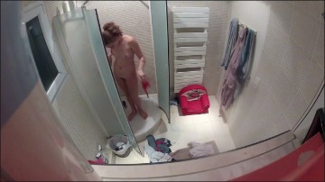 [Image: Voyeur32745143244.jpg]