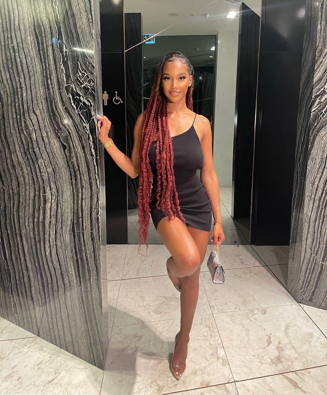 x-onika-3.jpg