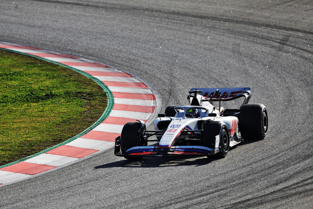 [Imagen: f1-test-barcellona-day-2-gallery-fotografica-95.jpg]