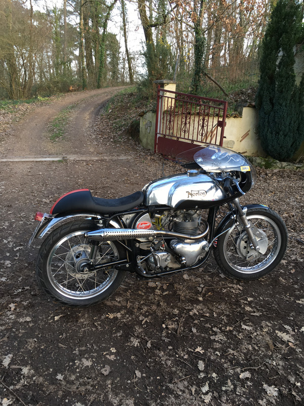 59F10EEF-ECD5-4ED1-86A8-C3E8D1CF1464