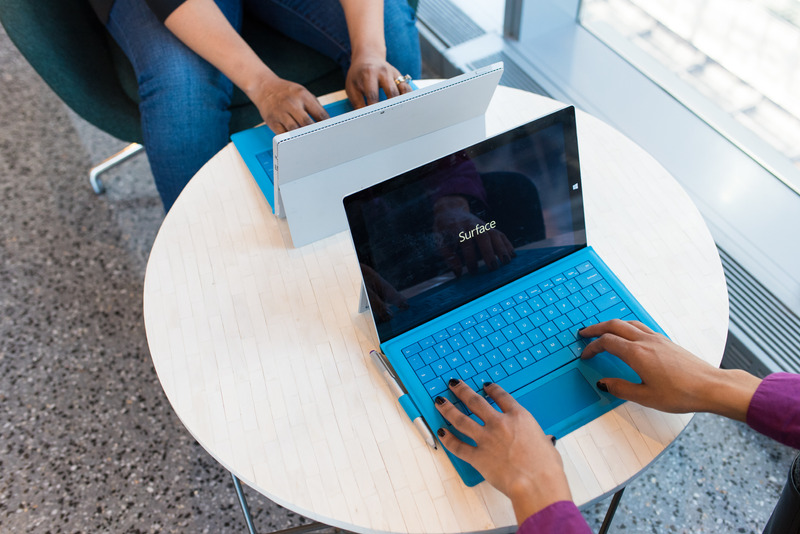turquoise-laptop.jpg