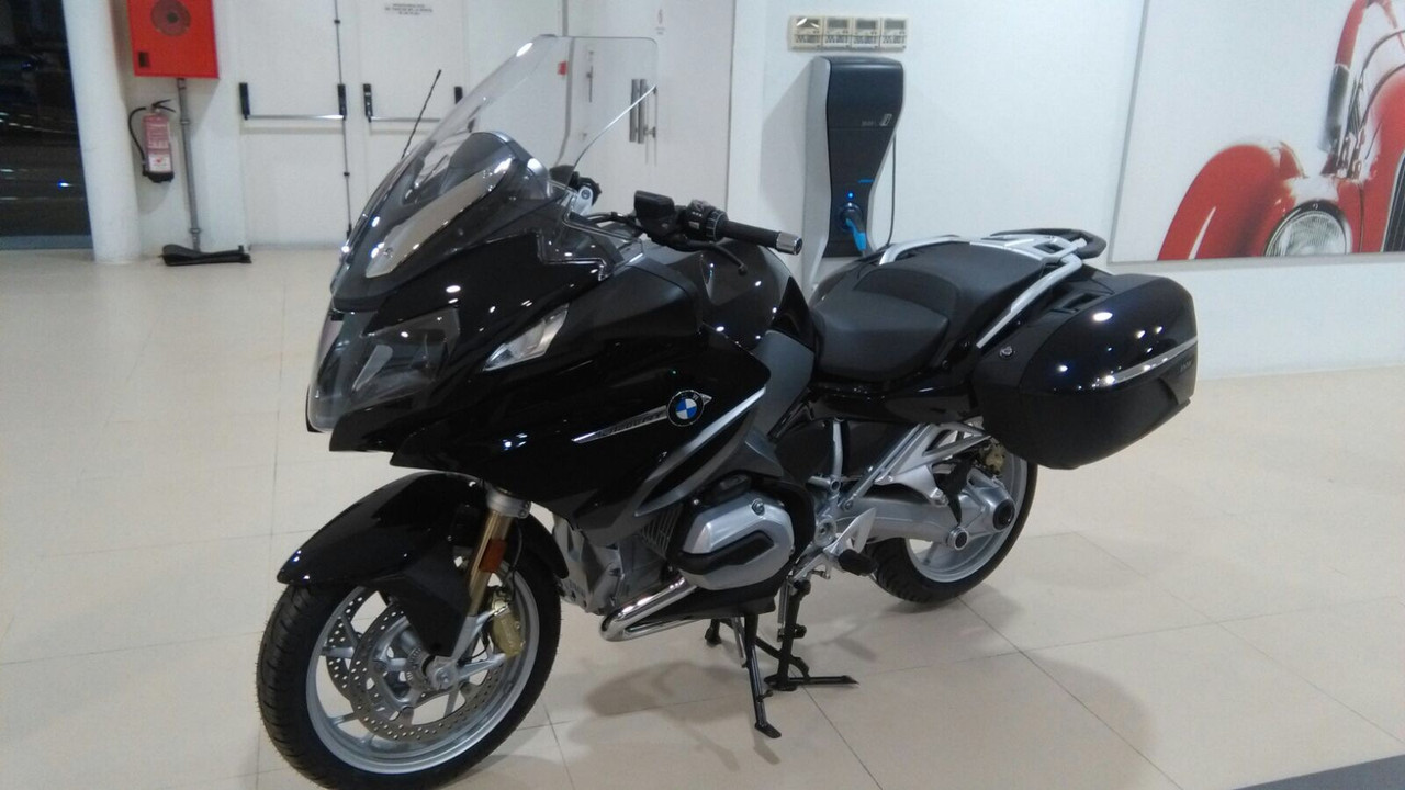 775DE280-2660-4368-93CA-74F4EEDD55CB