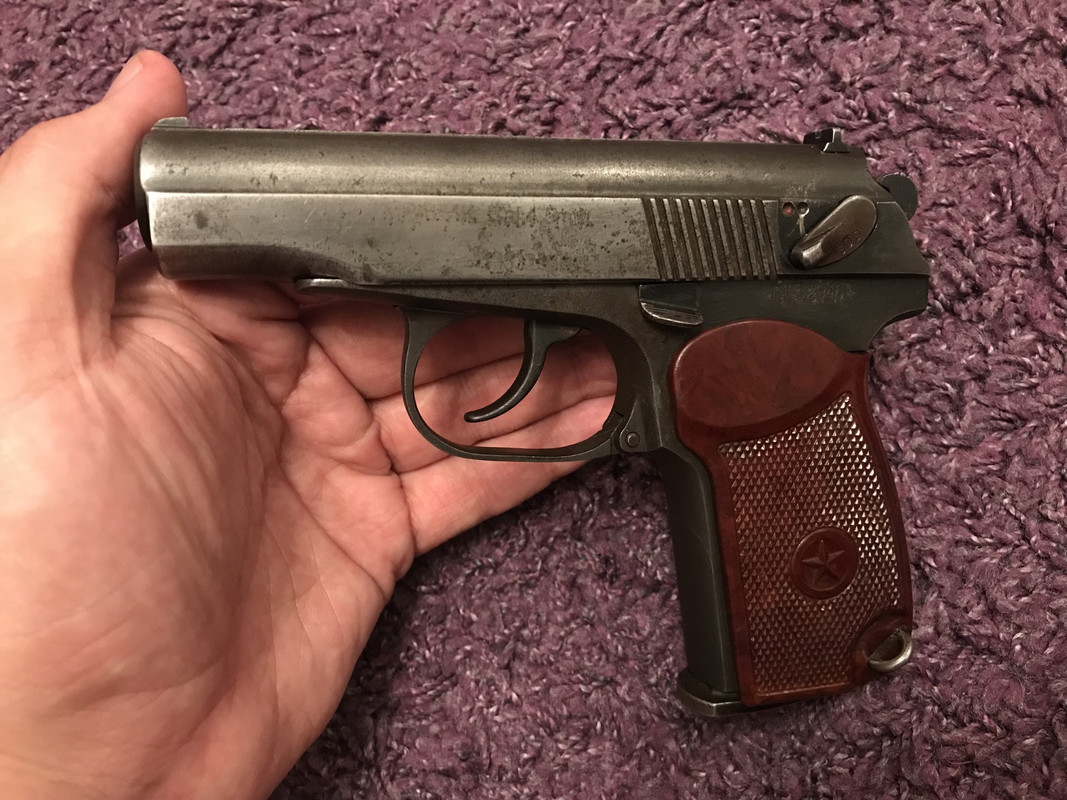 8C7BA14B-6B80-4E45-93CA-FBE1030B9F3B