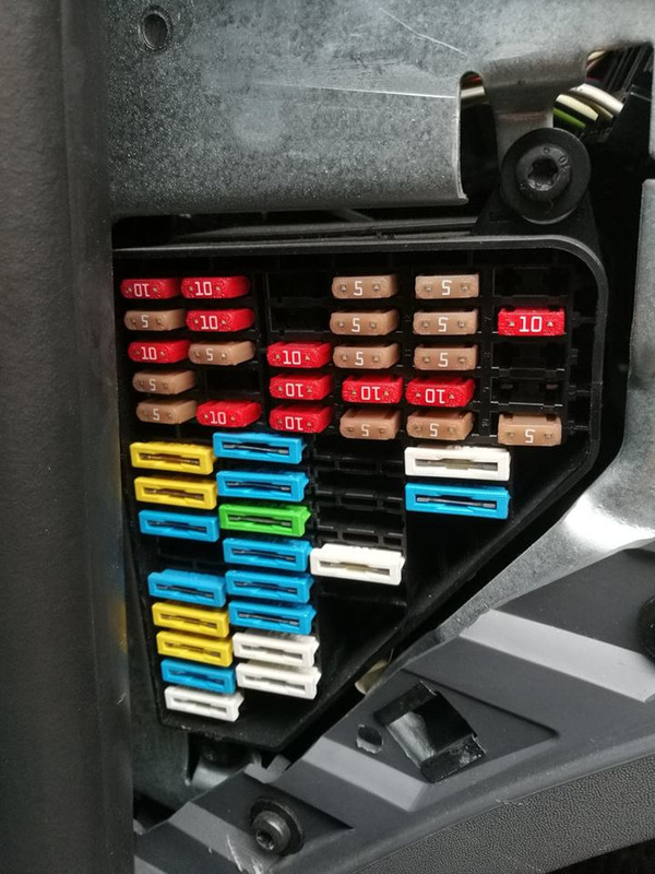37577190_132613204317699_3848839615511265280_n