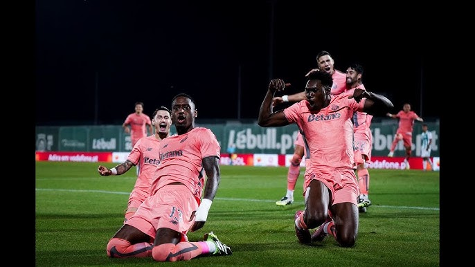 Red Bull Salzburg vs FC Porto, 02h00 ngày 26/09