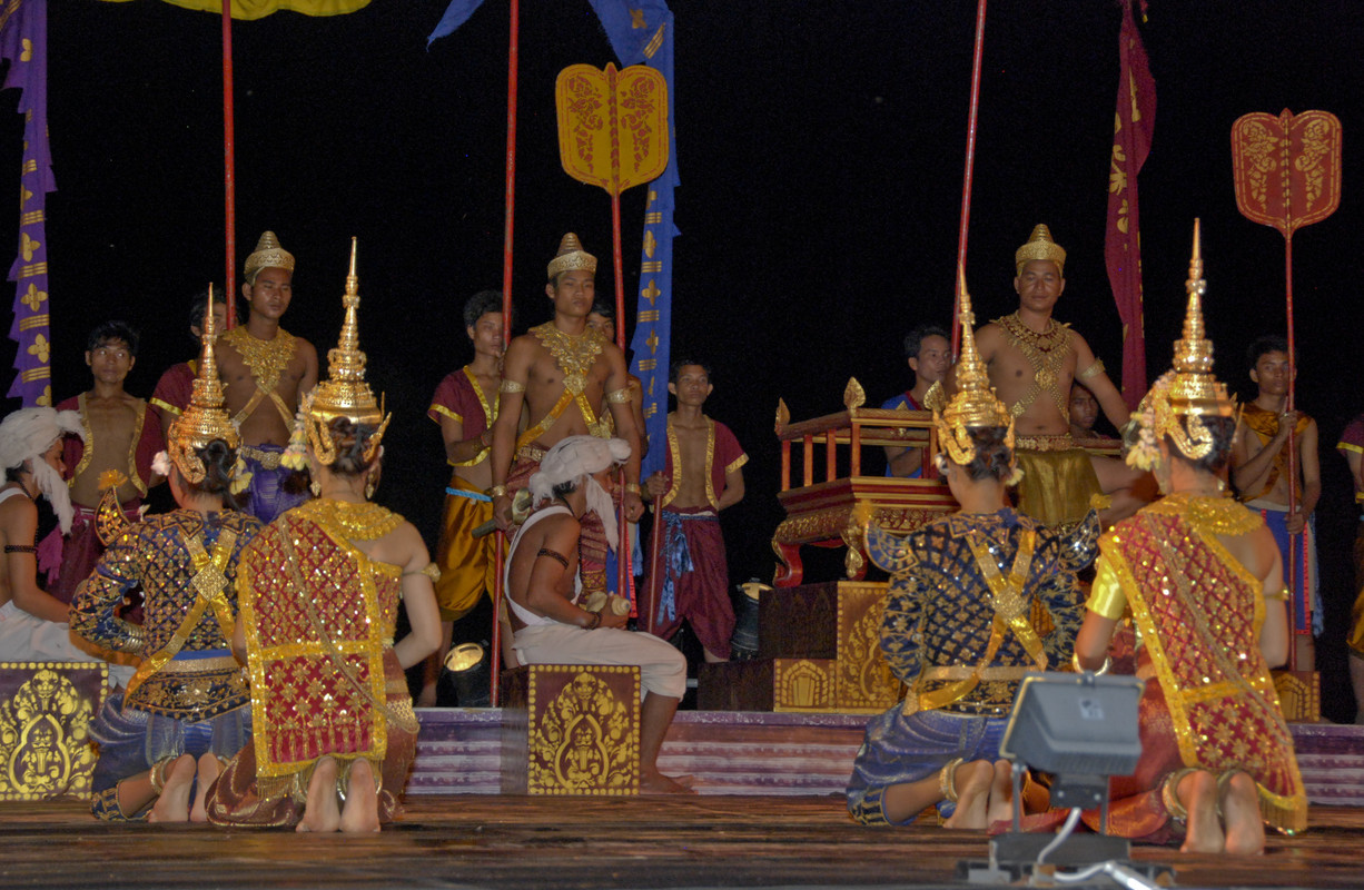 Dancers at Angkor