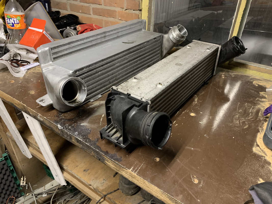 62556348-D196-4E14-8BC3-745D93D9A3BE