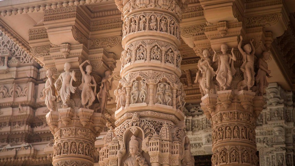 Pillars-carving-015
