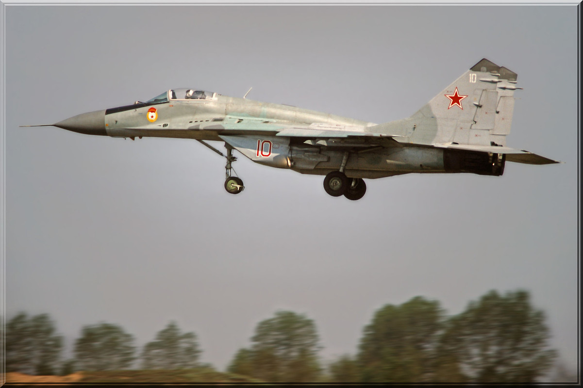 MiG-29S, 10 rot, Sommer 1992