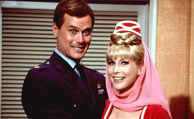 SIDNEY-SHELDON-I-DREAM-OF-JEANNIE-1-A-FOTOR.jpg