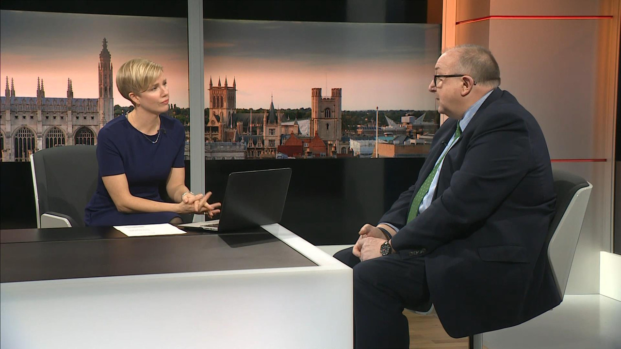 07 January - 18.00.00 - ITV News London. The latest news and wea