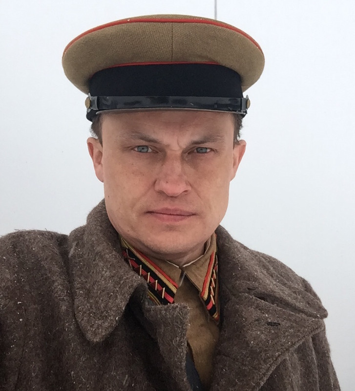 FAE75744-2CF0-4DAD-9072-24475C3CAF7C