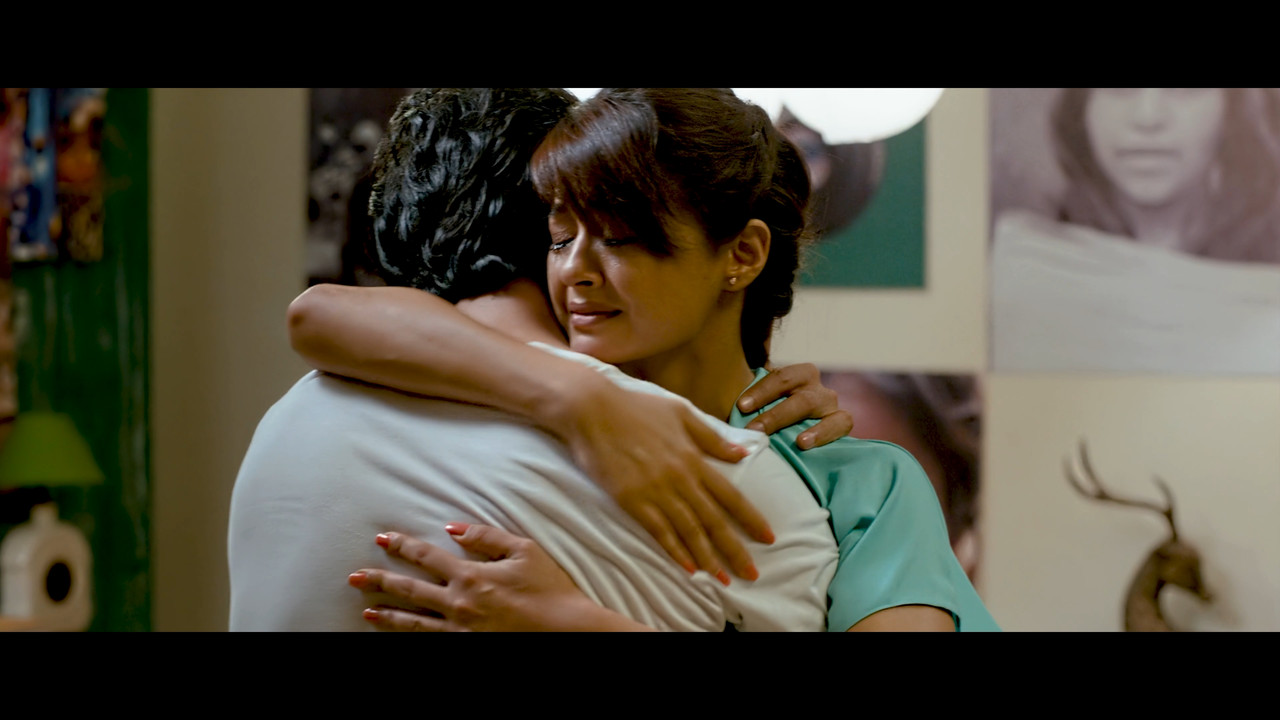 Aaj Phir Tumpe 4k.mp4_snapshot_00.01.568