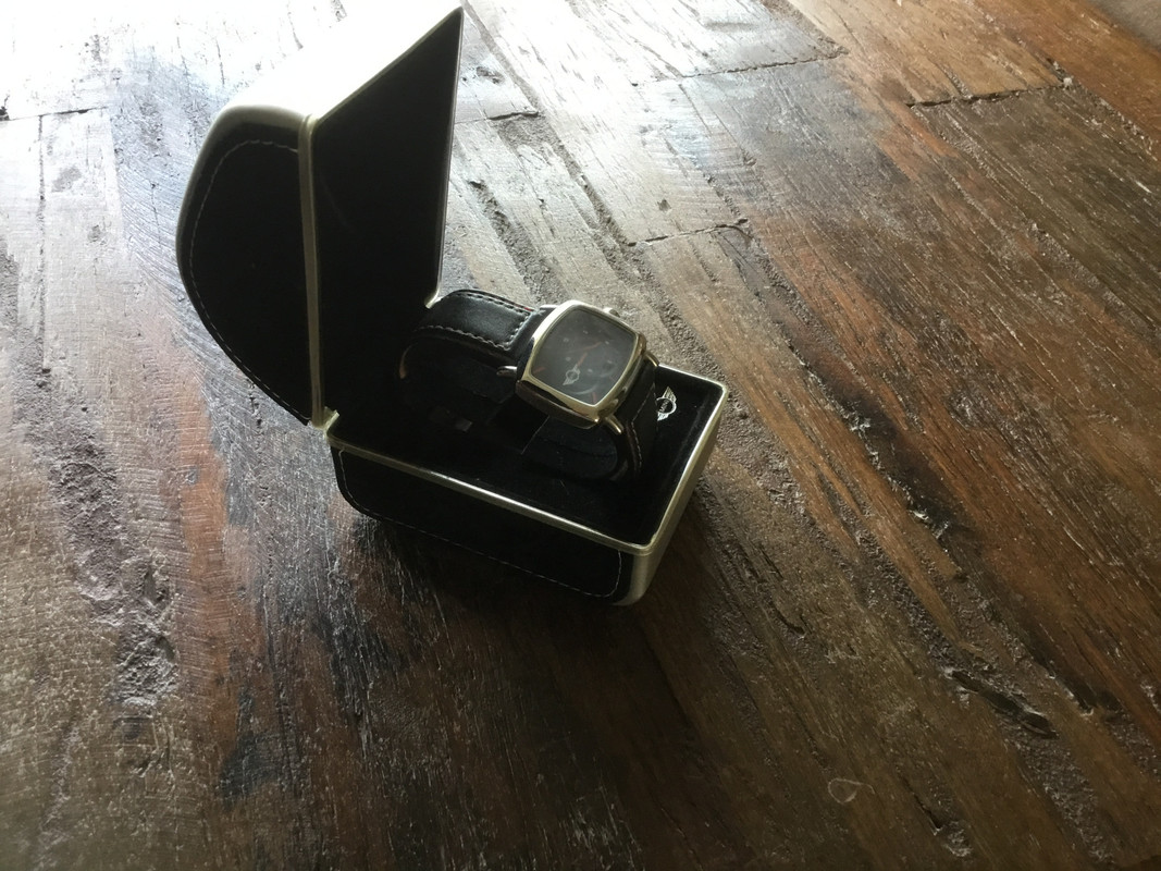 57FCC8F7-07CF-441F-966A-0B4BA7713F27