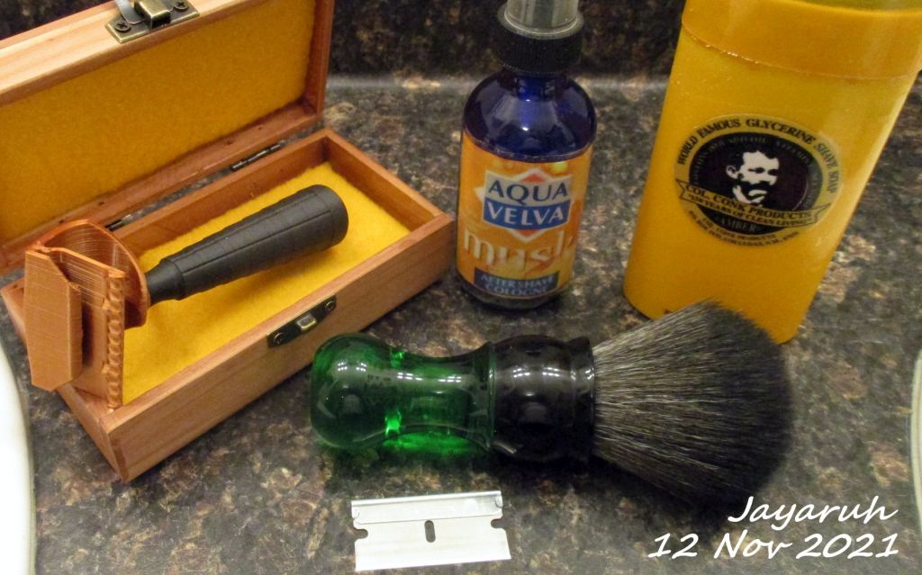 [Image: sos211112.jpg]