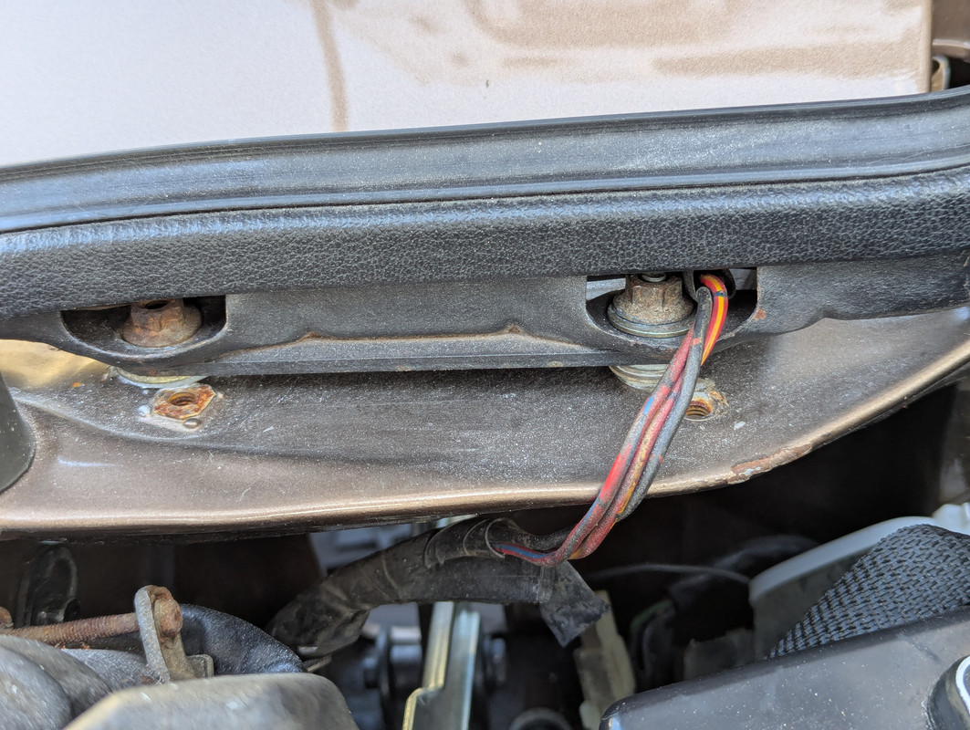 PXL_20250818_010643460