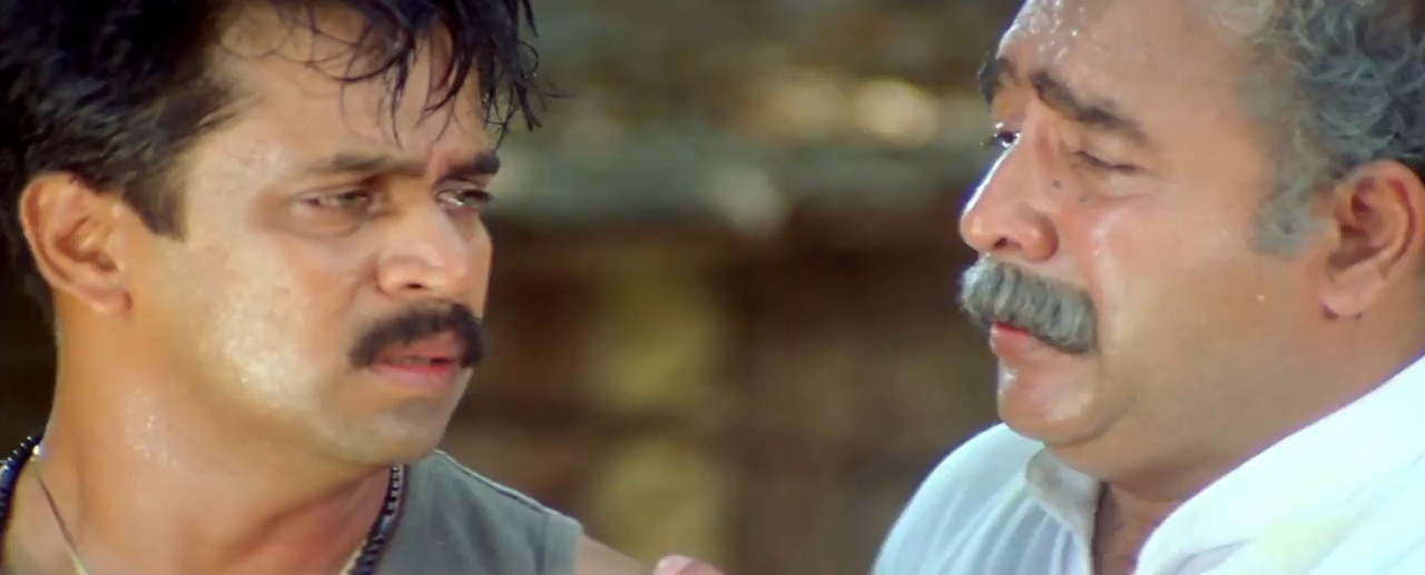 Ezhumalai 2002 WebRip [Tamil] 480p 720p ESub Screenshot