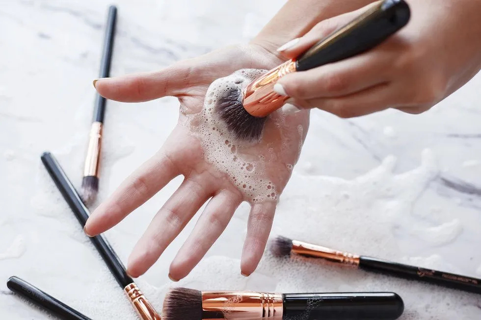 How Do You Clean Makeup Brushes