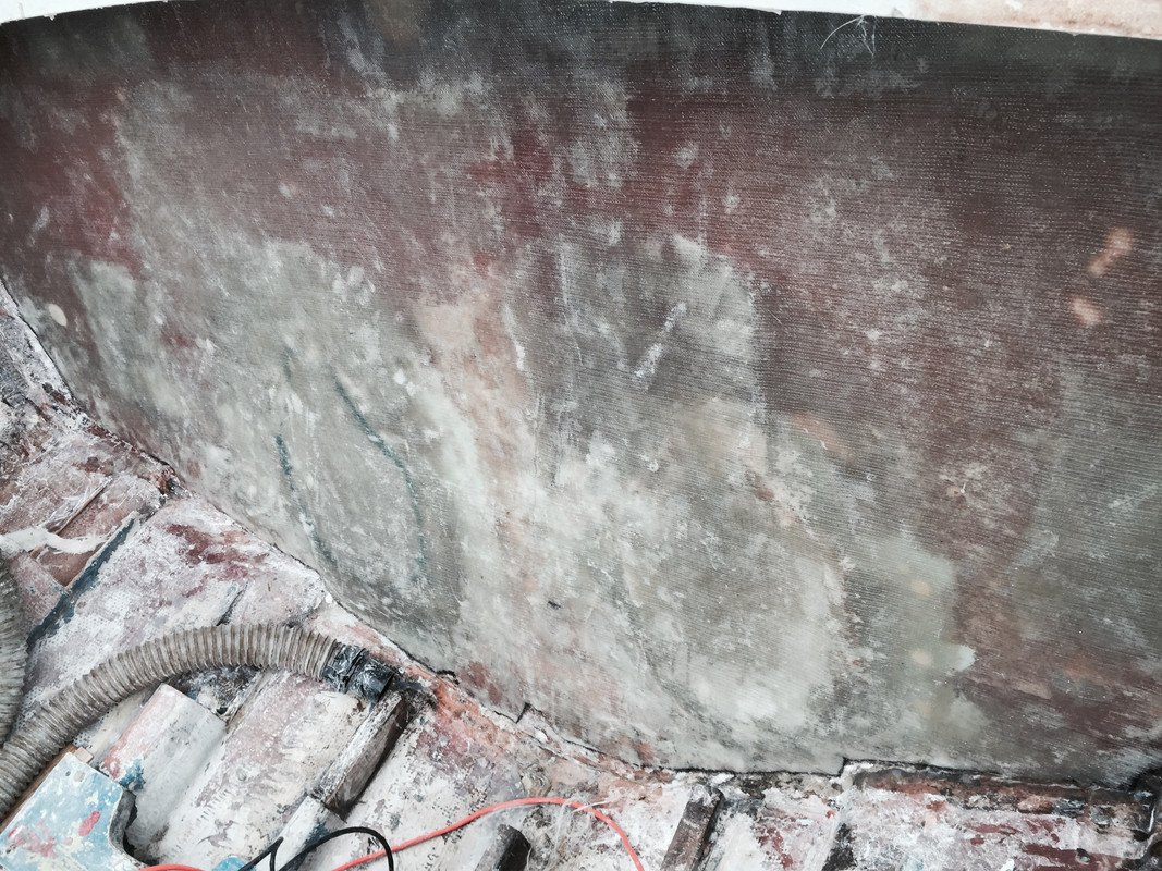 22720110-1808-48DE-B3C7-EAD2A59EED77