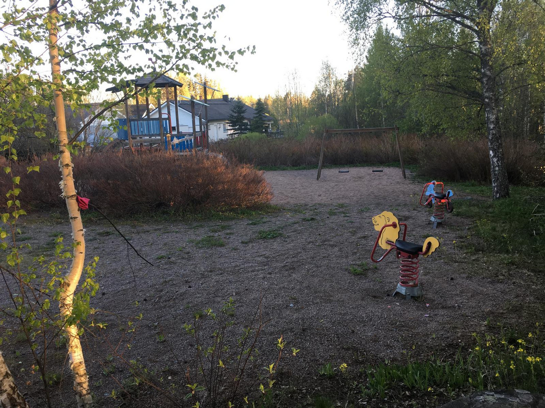 D4563D27-0EC2-431A-978F-19A81A7FD0E9