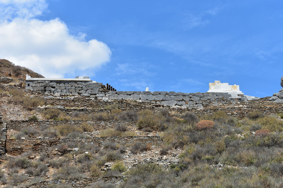 Αρχαία Καρθαία