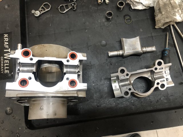 B6-EB38-EA-86-E5-407-B-B63-A-986772-D922