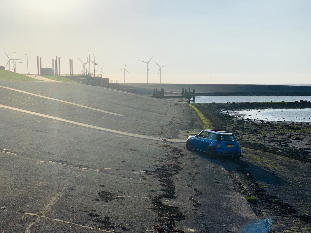 EF9600AC-8879-4B13-BD8F-E52ED4630680