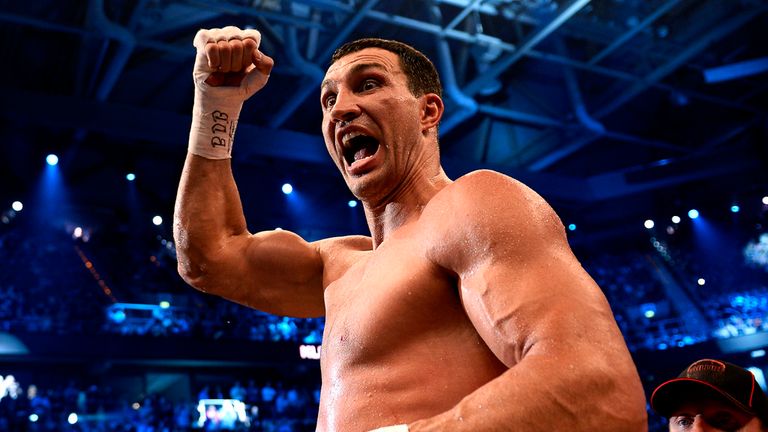 Владимир Кличко се завръща, за да счупи рекорда на Джордж Форман