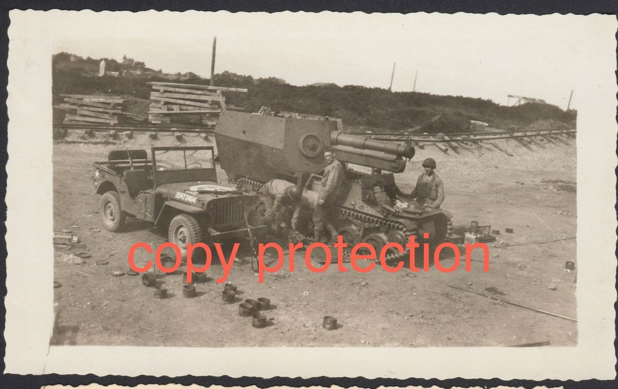 Orig. Foto 15 cm Infanteriegeschütz auf GW Lorraine Normandie 19