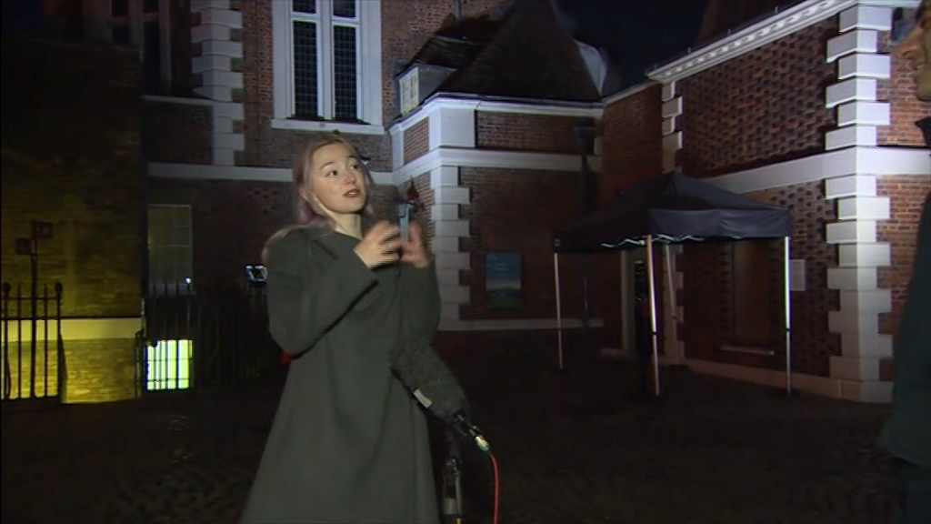 BBC London News_20211221_18301900.ts_snapshot_27.57.028