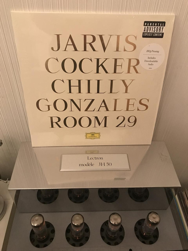 EF21107E-DA55-4F43-B2A8-6039C3D43864