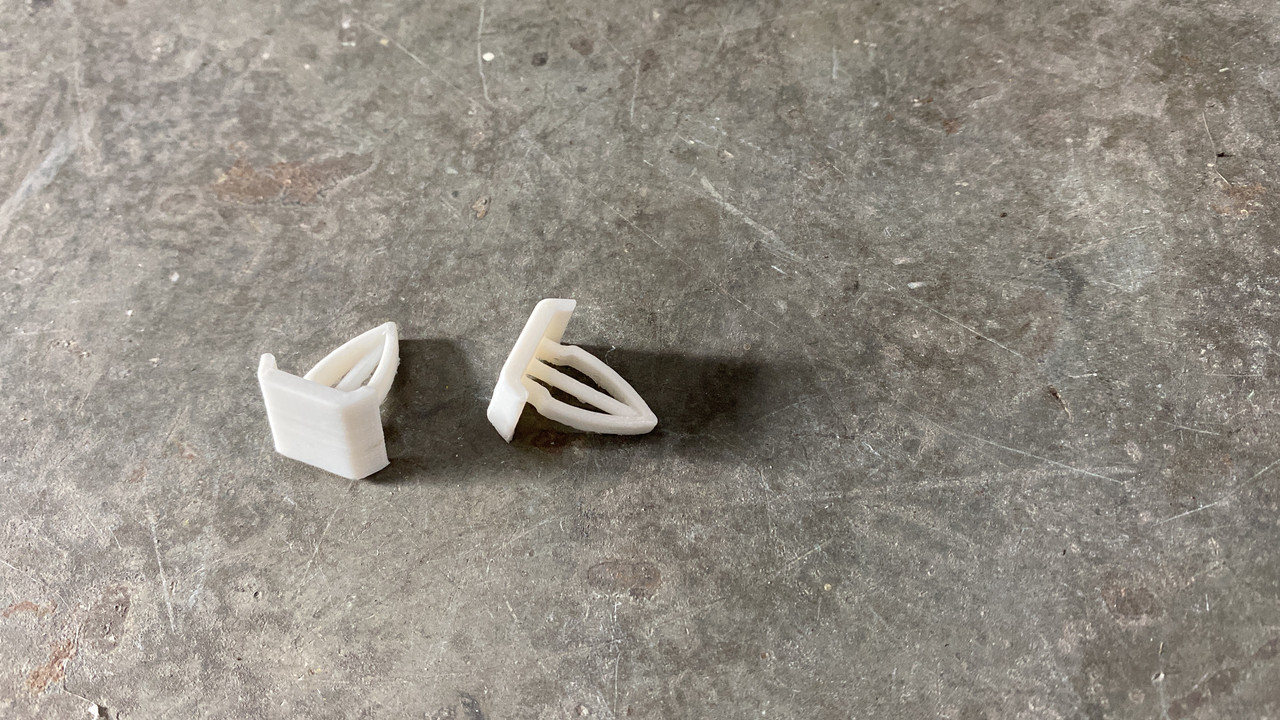 C8FDA423-CE0A-4220-8726-C8B4FA68253E