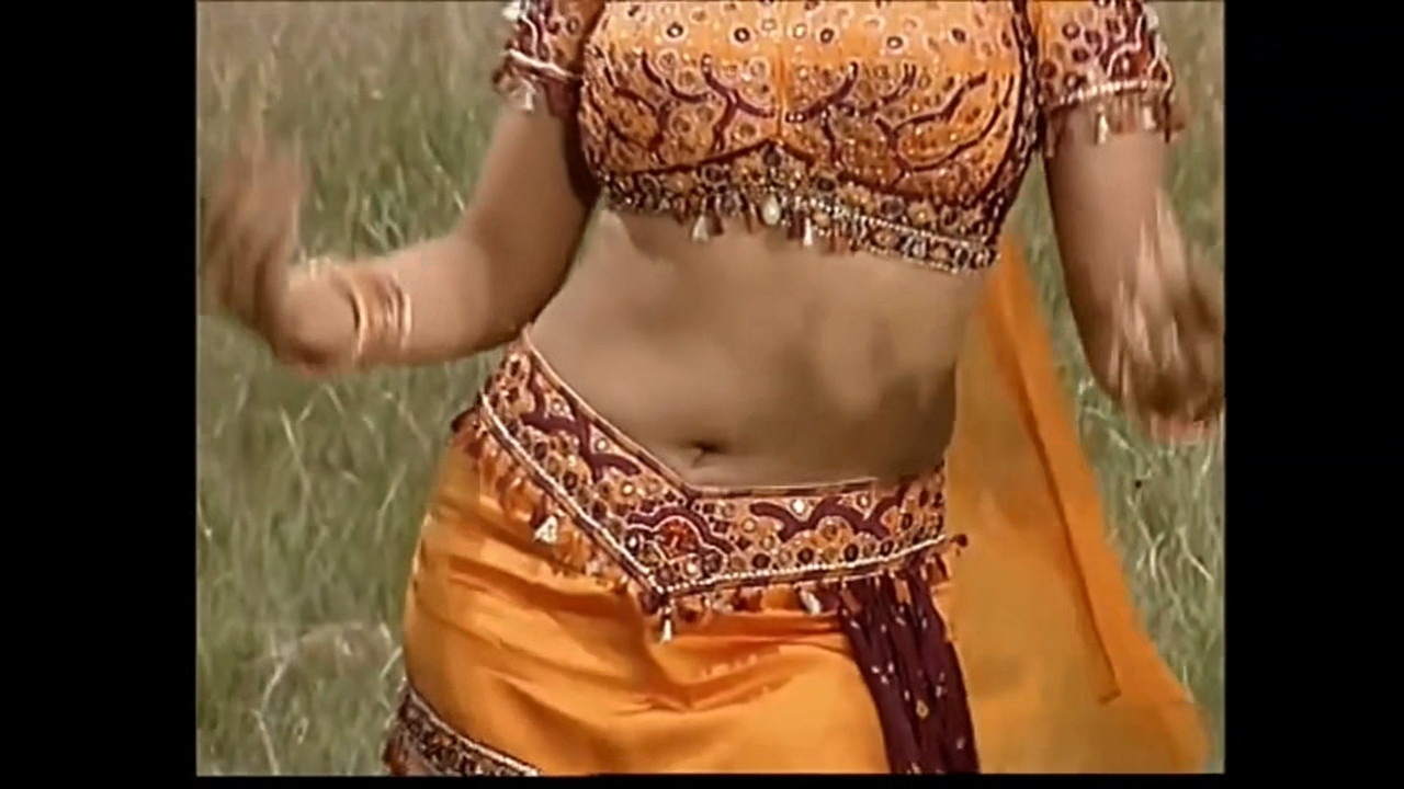 Madhuri Dixit Sexiest Navel.mkv_snapshot_00.18.383