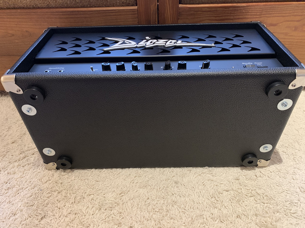 CCEB711A-BAF5-4DB0-BCB9-408C4DE5F6BF