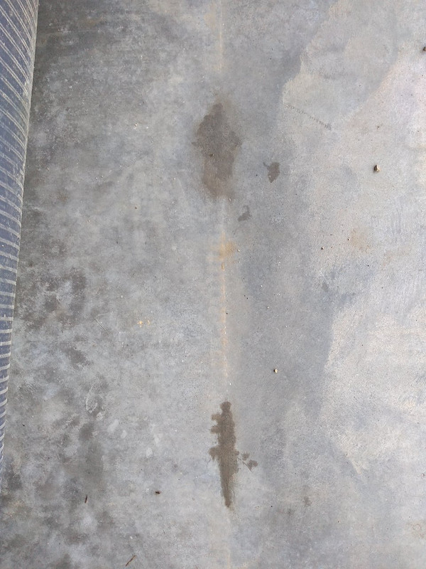 garagegrease1.jpg