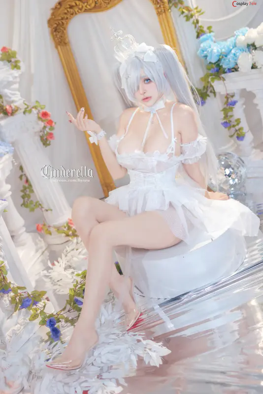 Byoru-cosplay-Cinderella-NIKKE-1-result