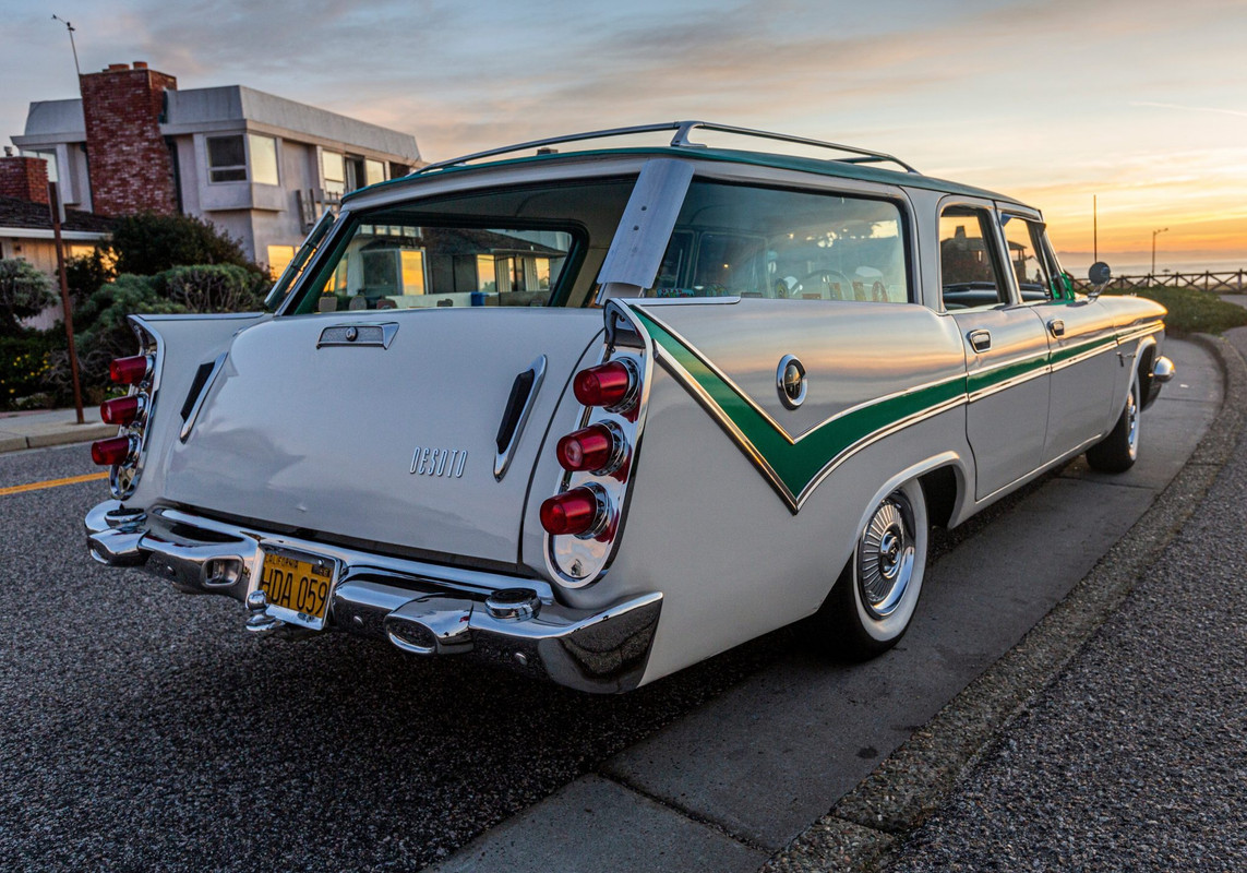 1955 Morris Wagon