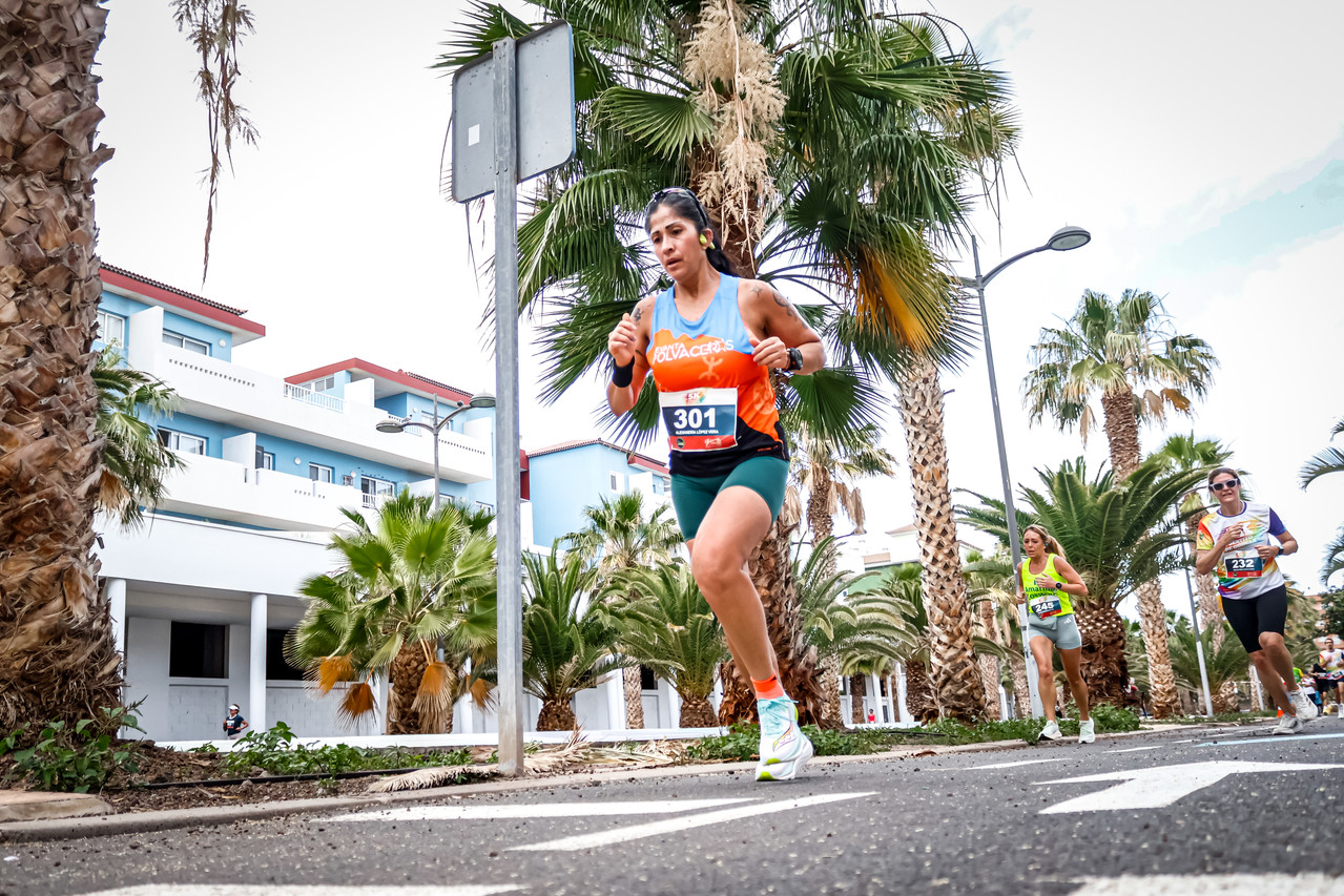 Canary Run 7965