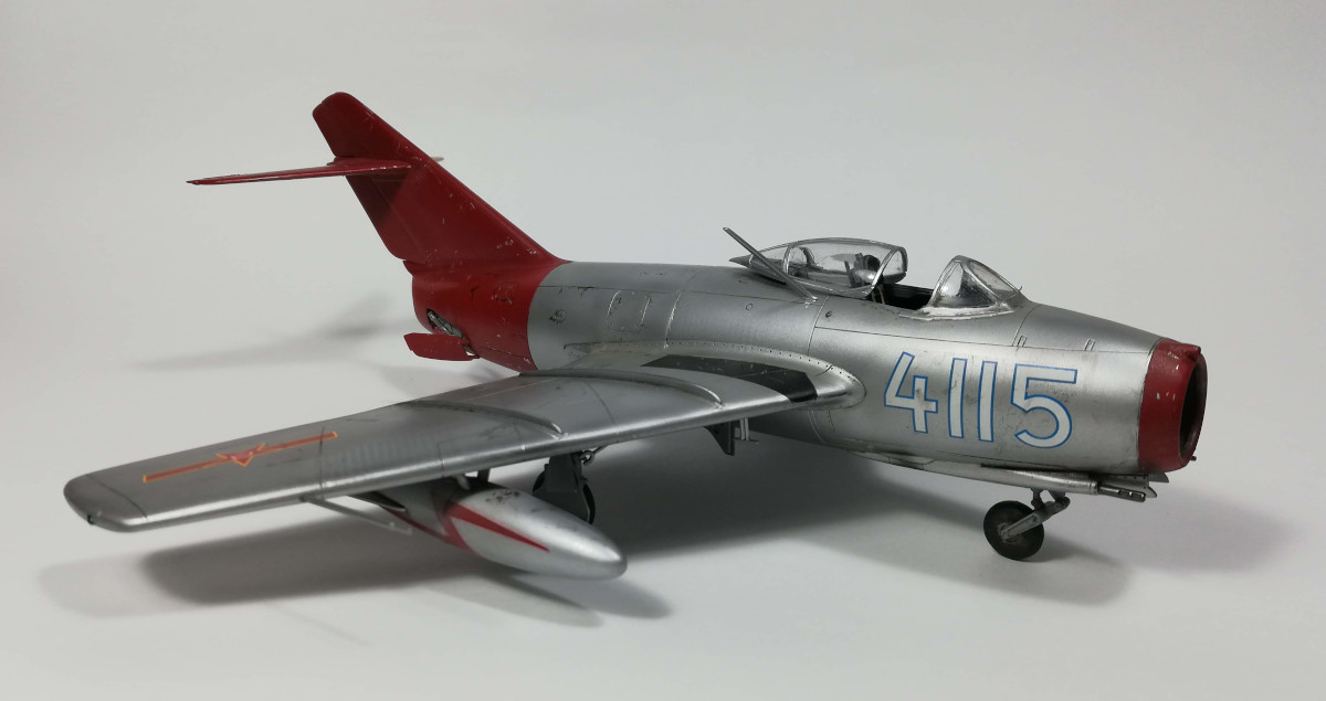 Avion - MiG 15 Bis - Tamiya, 1/48 Mig-05