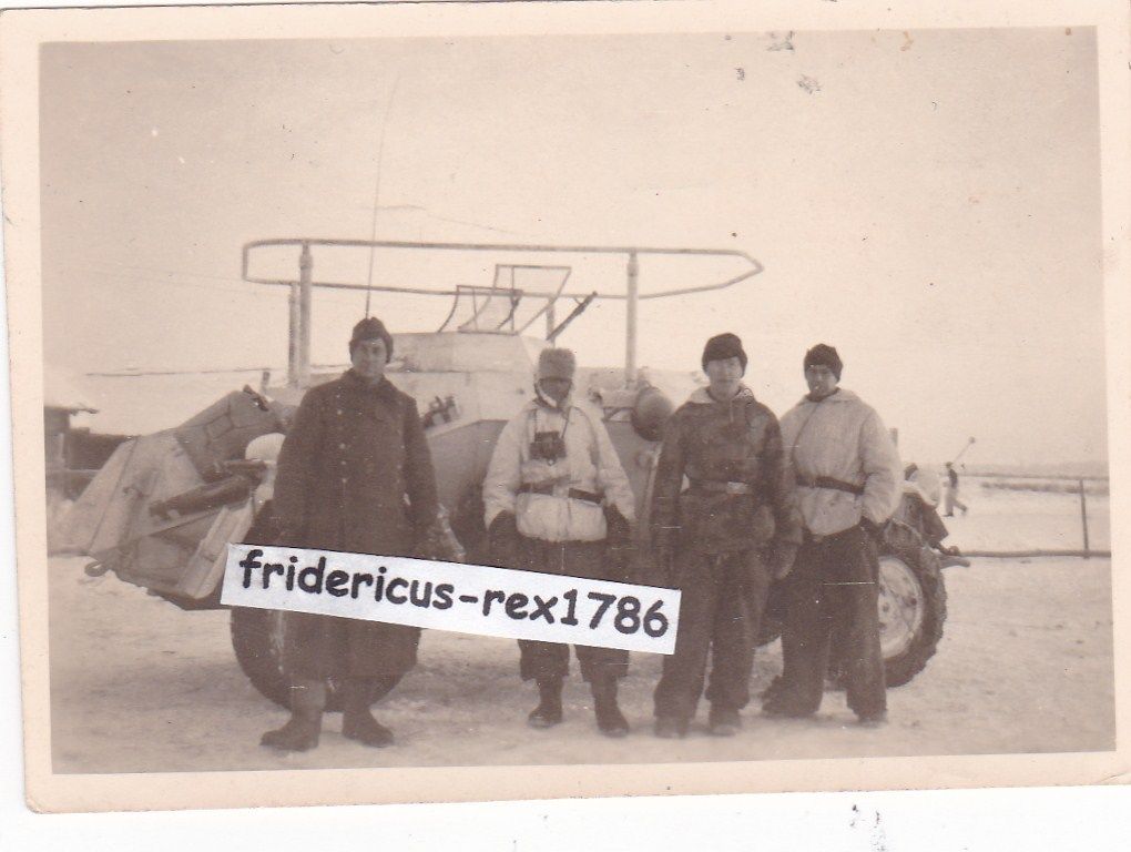 Foto Panzerspähwagen Sd Kfz 223 armoured car Rah
