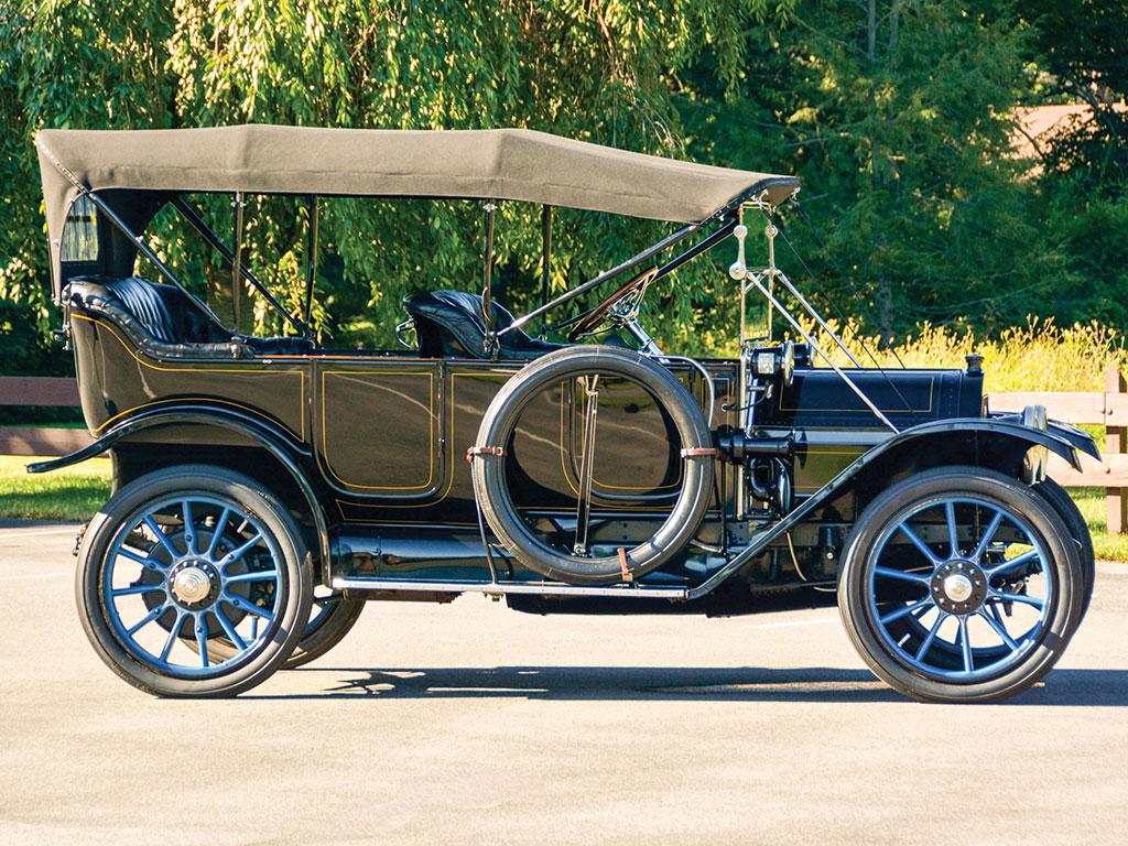 1912 Cadillac Five-Passenger Touring 2