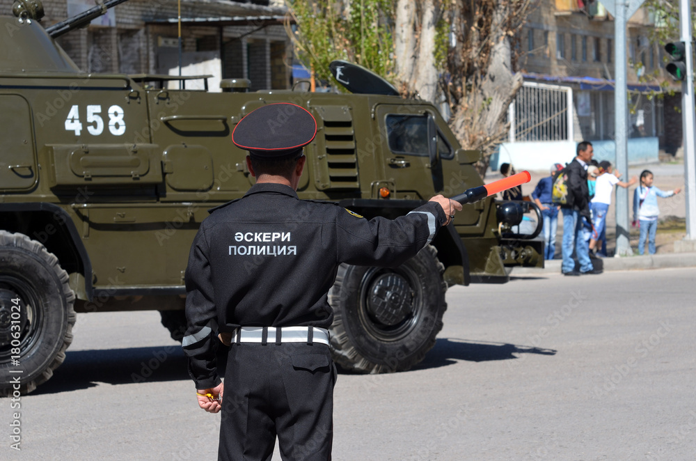 1000_F_180631024_0QdsvHYEE85waVdeDDvAfRJUU1wbgJJW