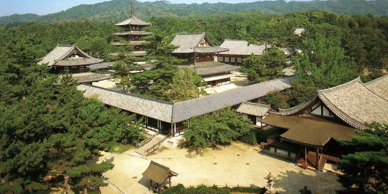 607-nara-h-ry-ji-temple-in