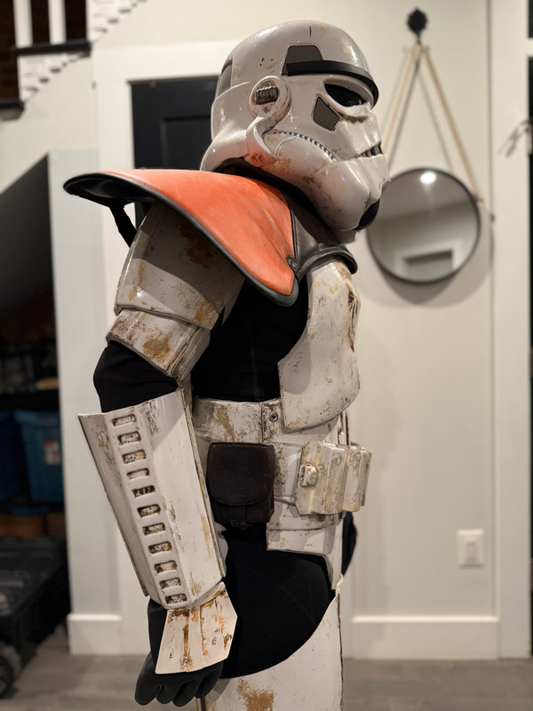 MEPD SWAT Armor Right