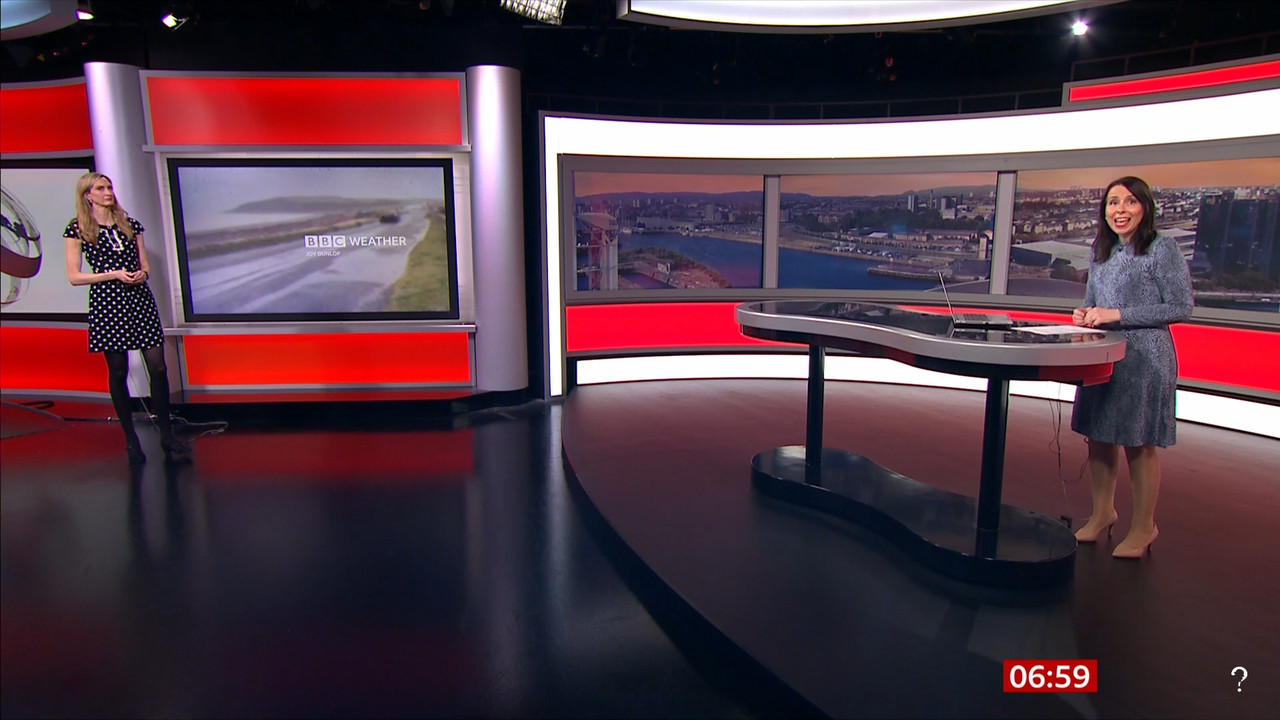 10.24 - 06.00.00 - Breakfast. The BBC's Breakfast programme features ....ts_snapshot_08.50.395