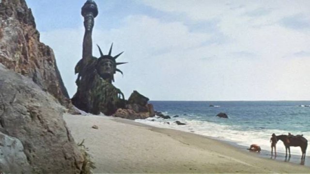 Sci-Fi-3