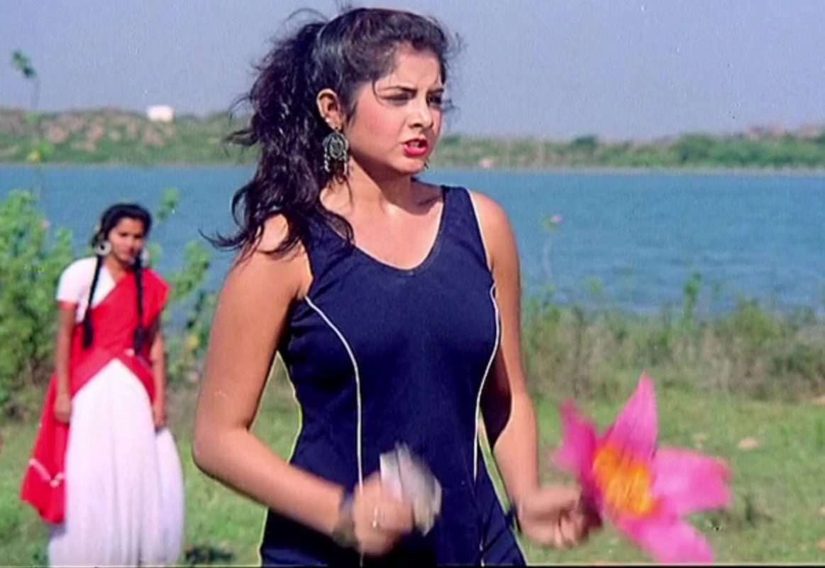 vlcsnap-2021-10-31-23h55m10s705