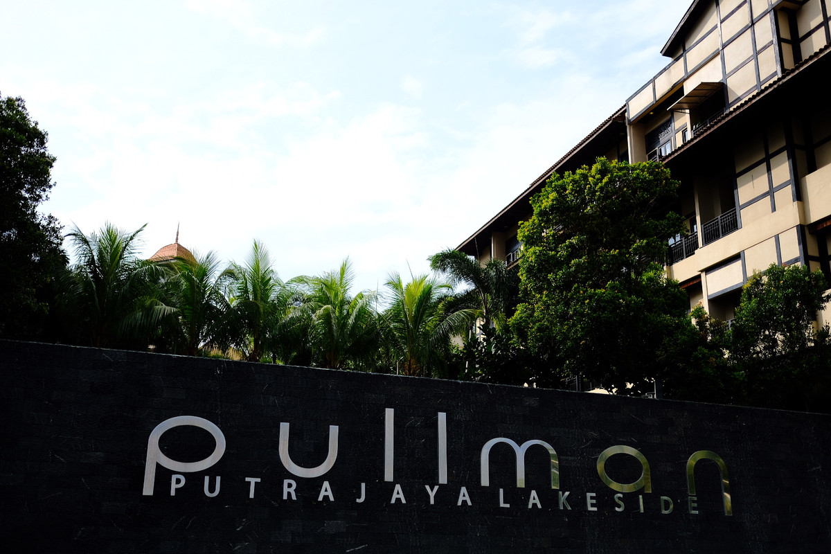 AB99EEC4-8F9C-4098-B332-6C6A0221AF96