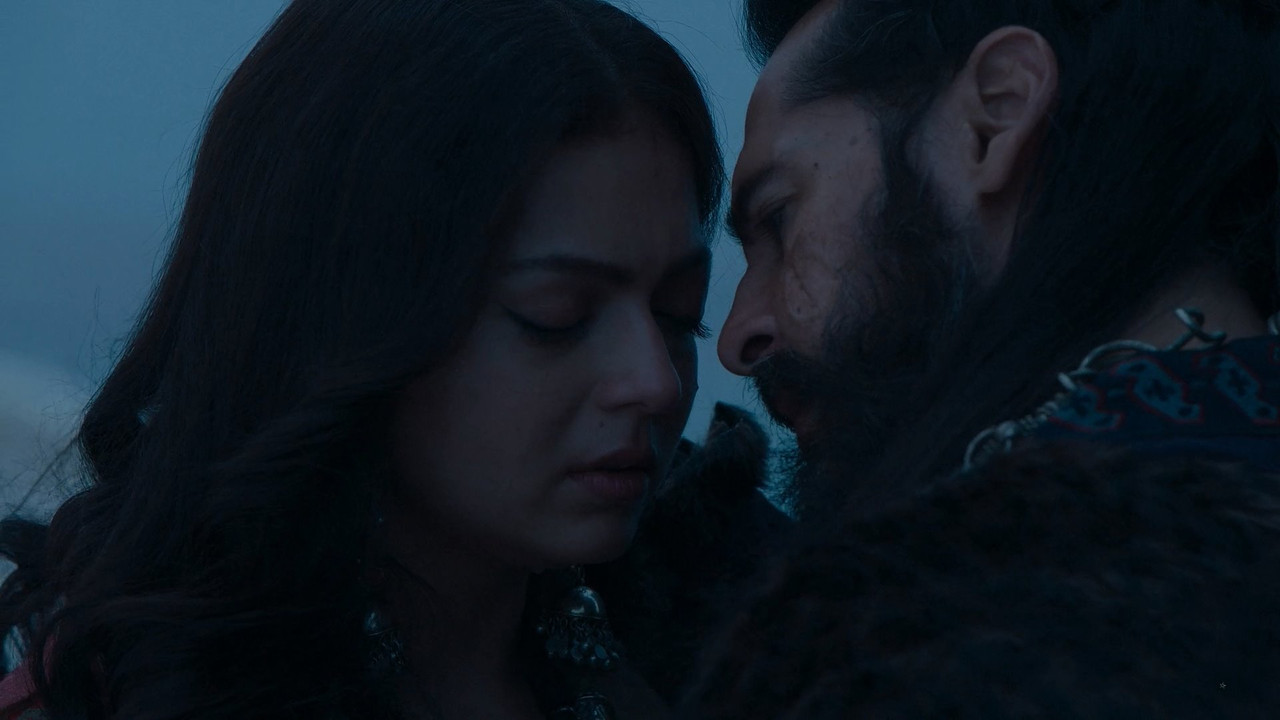 The.Empire.S01.1080p.HS.DSNP.mkv_snapshot_20.46_[2021.08.27_10.42.20]