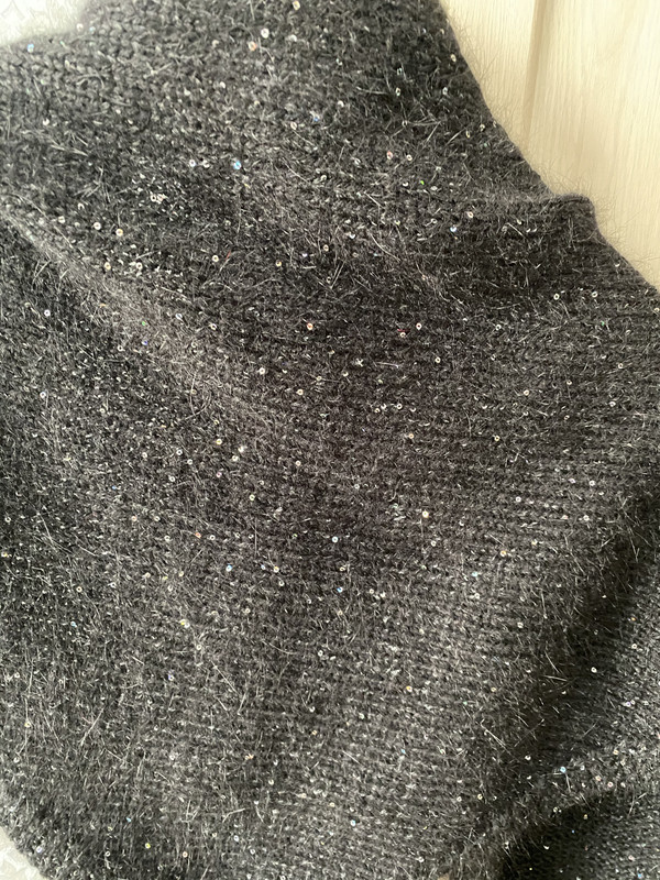 DC8B3307-874A-4D4F-8E4F-576CCEF7AD0D